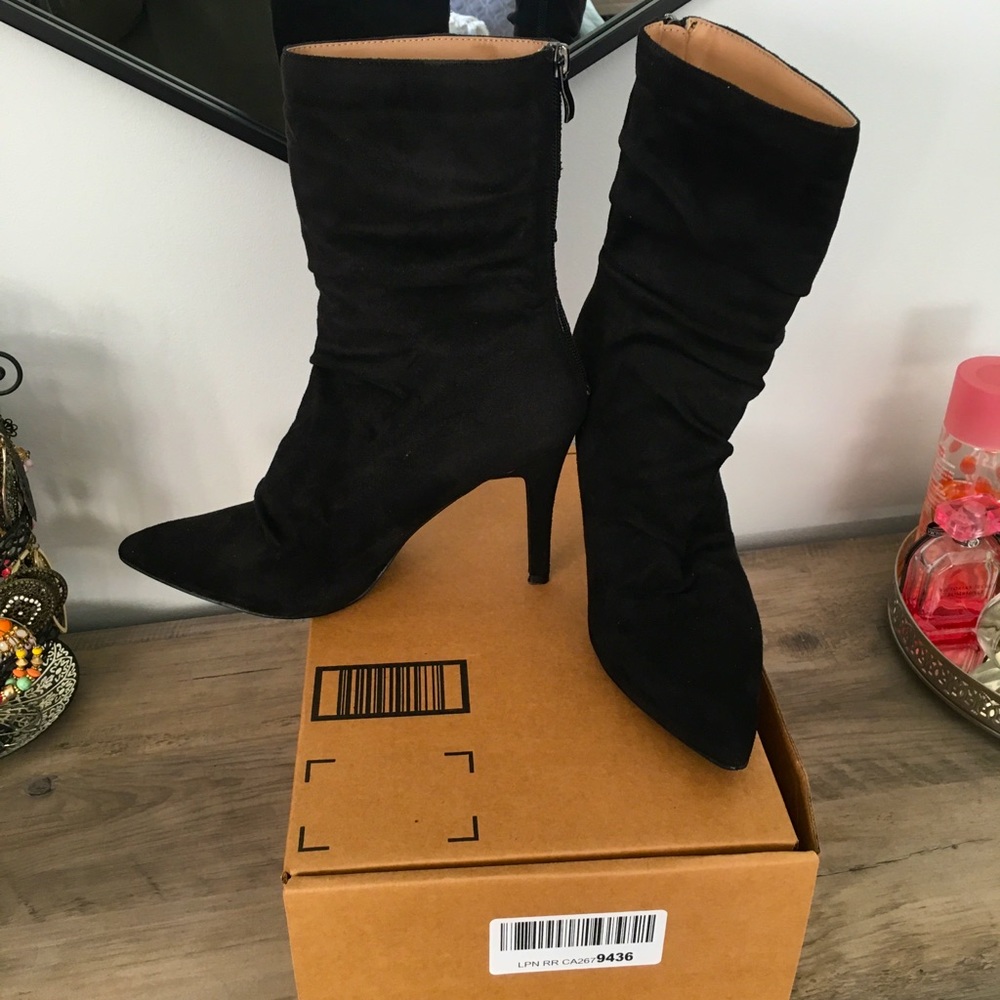 JOURNEE COLLECTION Black Markie Boots 8.5